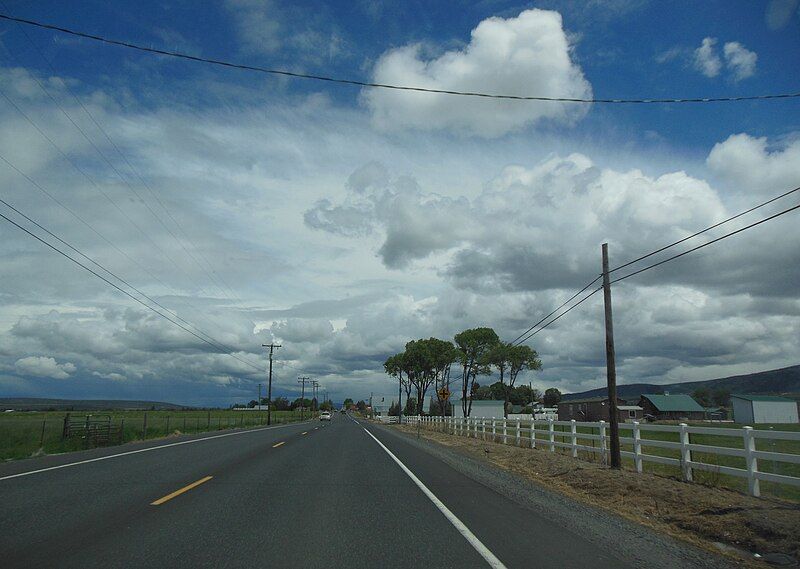 File:Powell Butte, Oregon.JPG