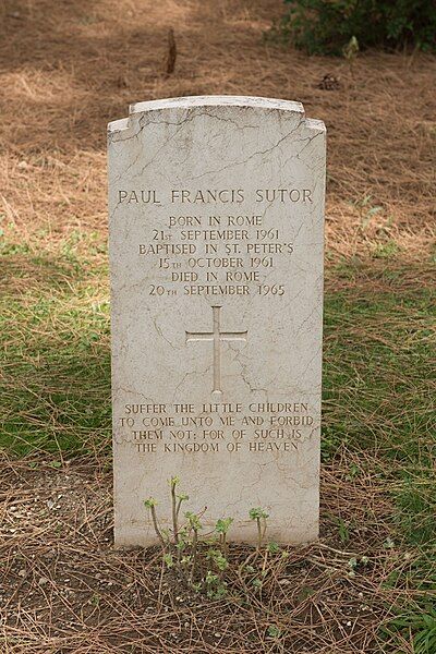 File:RomeWarCemetery-PaulFrancisSutor.jpg