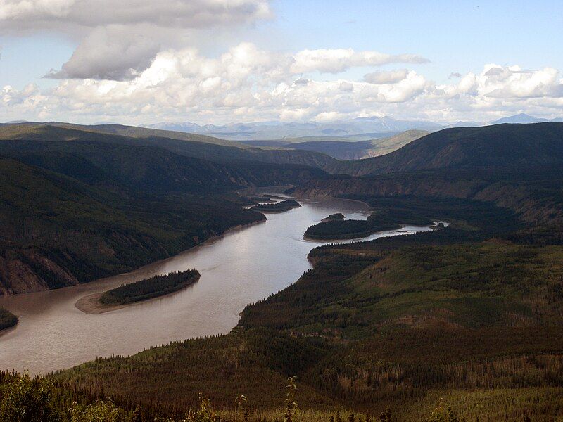 File:The Yukon River.jpg