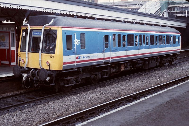 File:19880827-Paddington-Class121.jpg