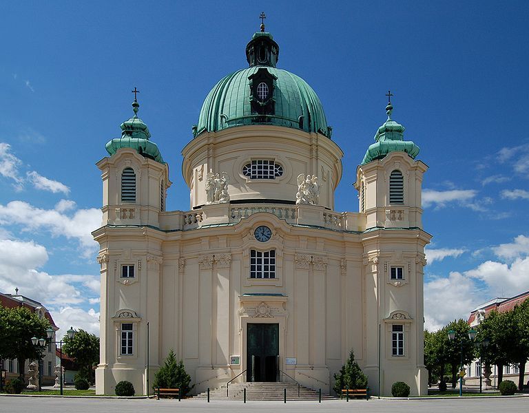 File:Berndorf Margaretenkirche-adjusted2.jpg