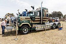 Captain Cook Mack Bicentennial Superliner II