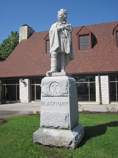 File:Black hawk statue.jpg