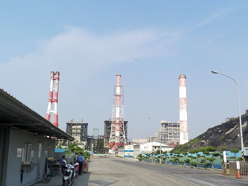 File:Da-Lin Power Plant2.jpg