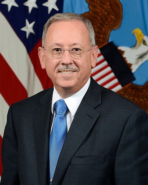 File:David J. Trachtenberg.jpg