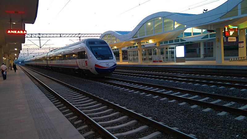 File:Eskisehir Station.jpg