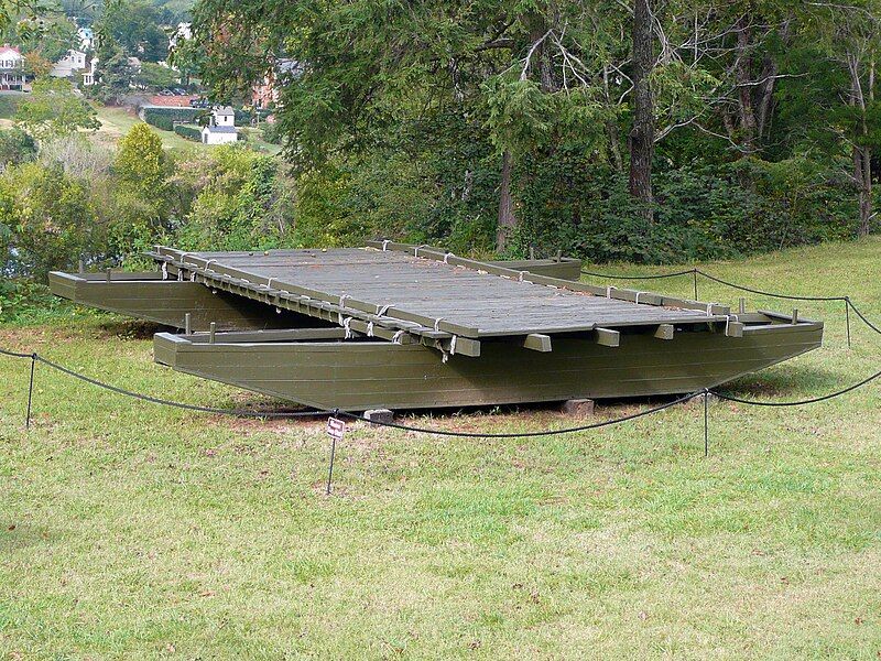 File:Fredericksburg pontoon model.jpg