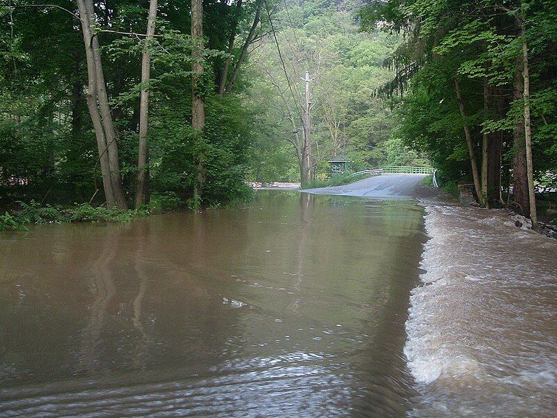 File:Guymard Turnpike.JPG