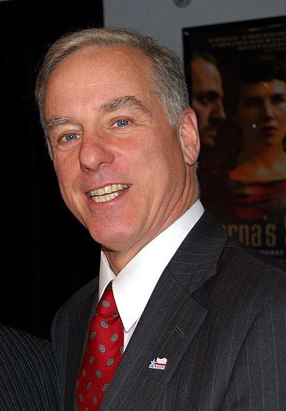 File:Howard Dean (cropped).jpg