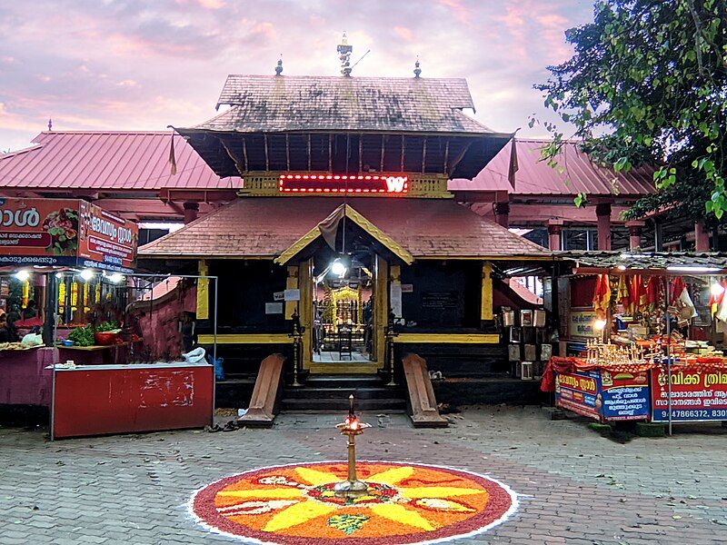 File:Malayalappuzha Devi Temple.jpg