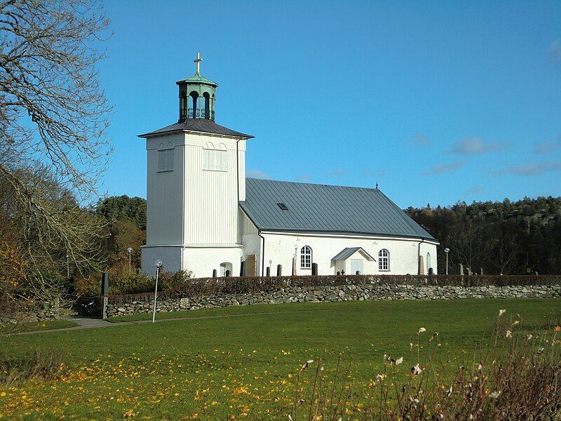 File:Nodingekyrka1.jpg