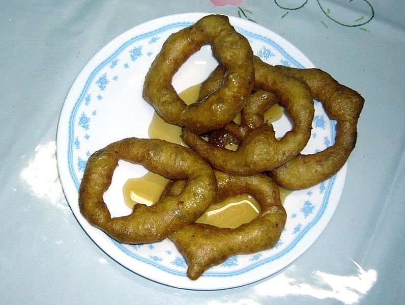 File:Picaronesdessert.JPG