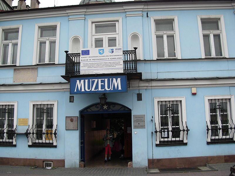 File:Przypkowscy Clock Museum.JPG