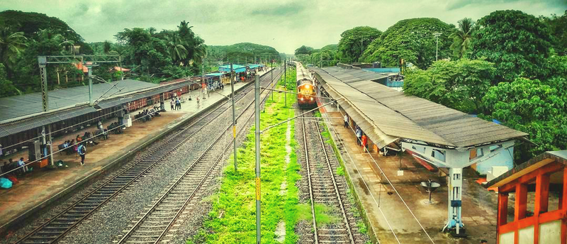 File:Railway Station KHD.png