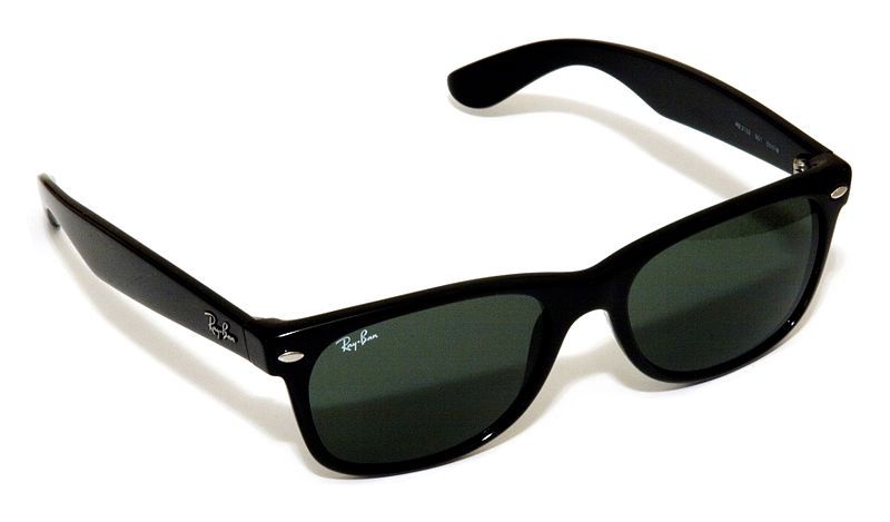 File:RayBanWayfarer.jpg