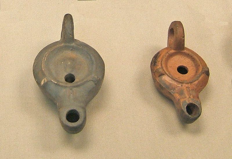 File:Roman lamps Firmalampen.jpg