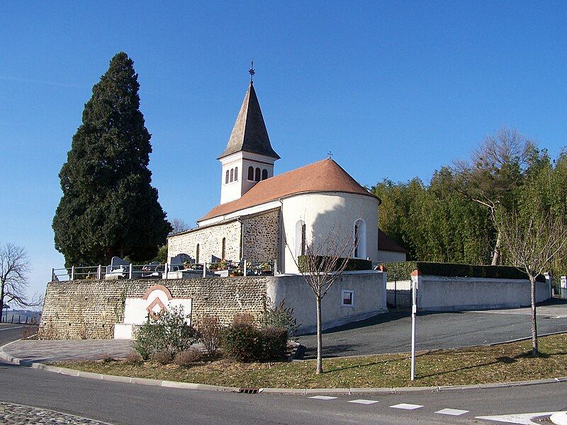 File:Urdes 64 eglise.jpg