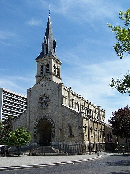 File:Église Notre-Dame-de-la-Gare.JPG