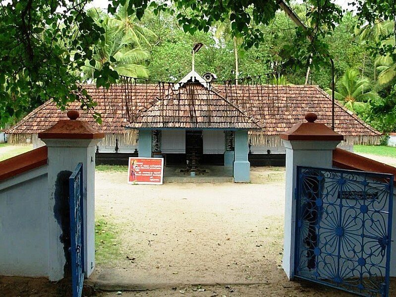 File:മുറ്റിച്ചൂർ കല്ലാറ്റുപുഴ temple.JPG