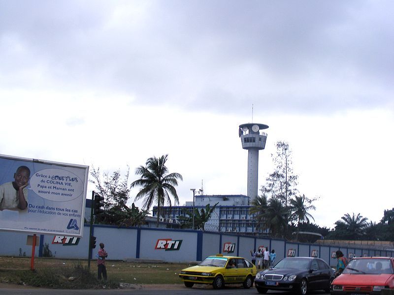 File:Bâtiment RTI Abidjan.jpg