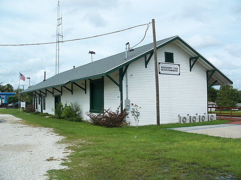 File:Dunnellon train depot01.jpg