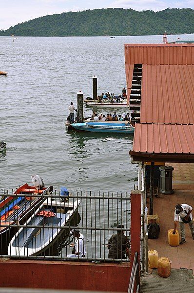 File:Jetty to Gaya.jpg