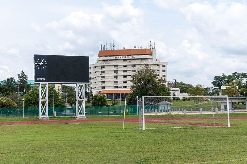 File:Keningau Sabah KomplexSukanKeningau-04.jpg