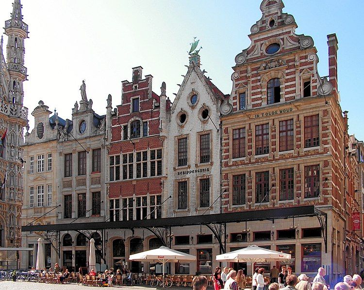 File:Leuven-Grote-Markt.jpg