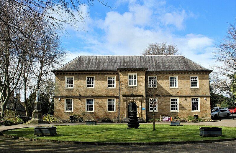 File:Library, Dronfield.jpg