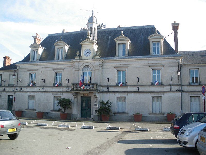 File:Mairie Linas.JPG