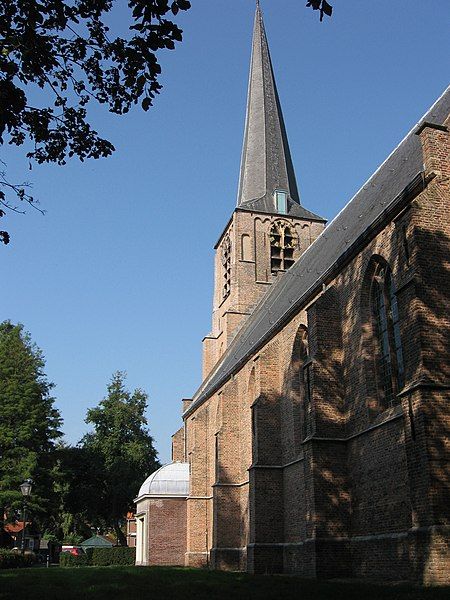 File:Mijnsheerenland kerk.jpg