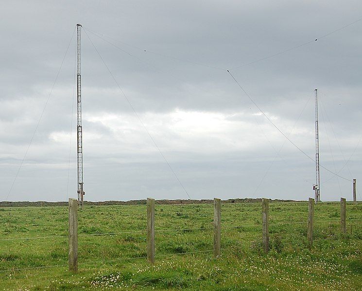 File:Poldhu Antennen 2007.jpg