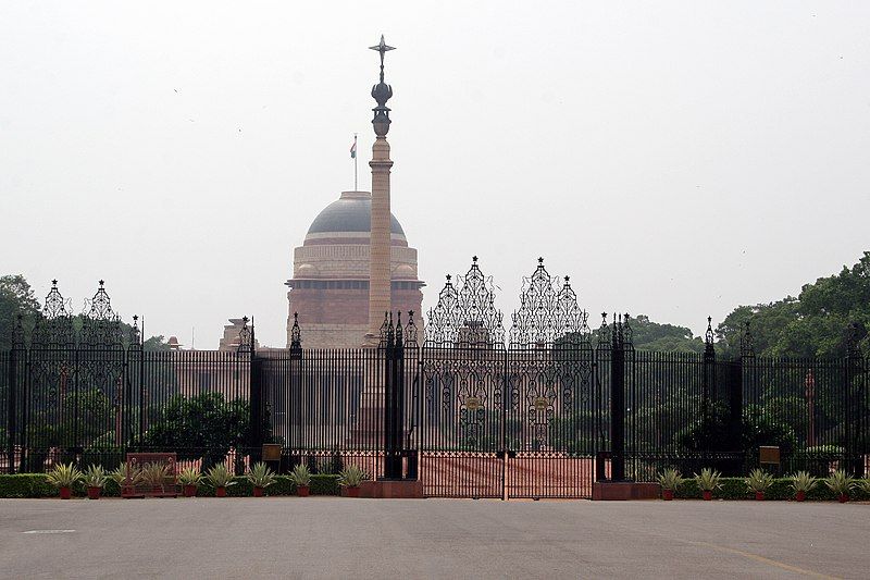 File:Rashtrapati Bhavan-1.jpg