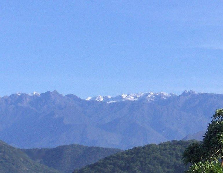 File:Sierra nevada.JPG