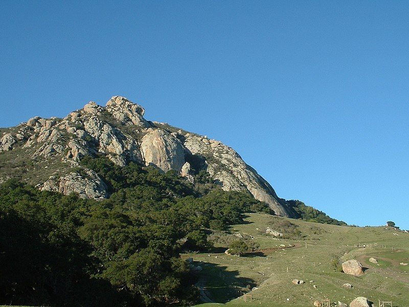 File:Bishop's Peak2.jpg