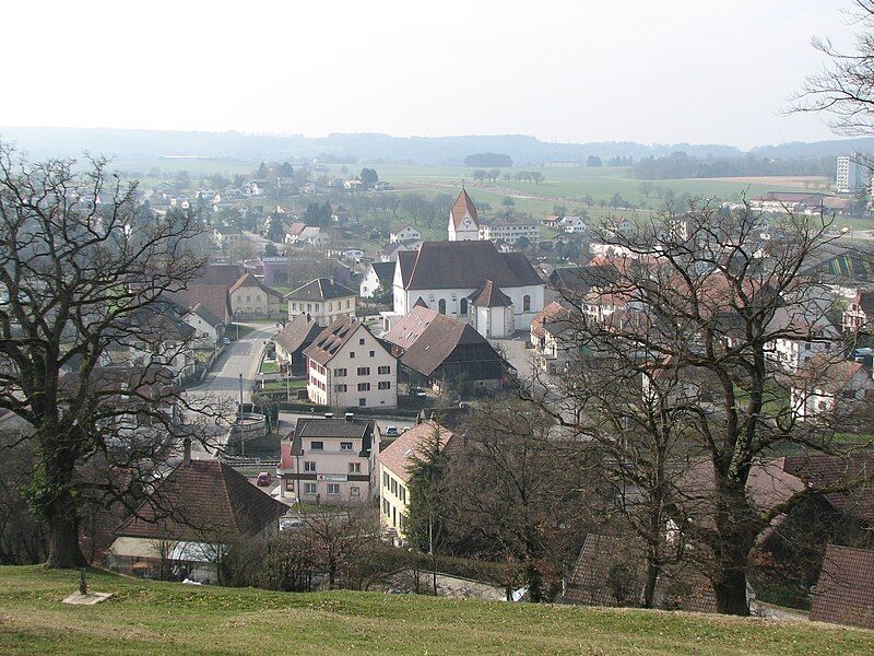 File:Boncout (Jura suisse).JPG