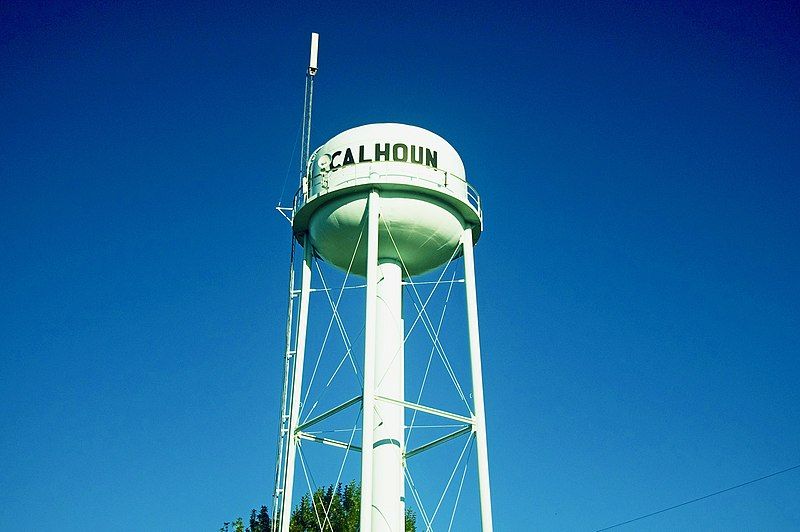 File:Calhoun-water-towr-il.jpg