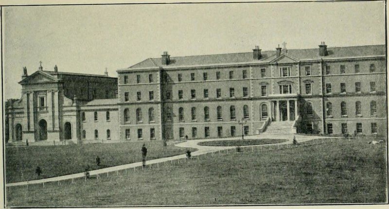 File:Clonliffe College, Drumcondra.jpg