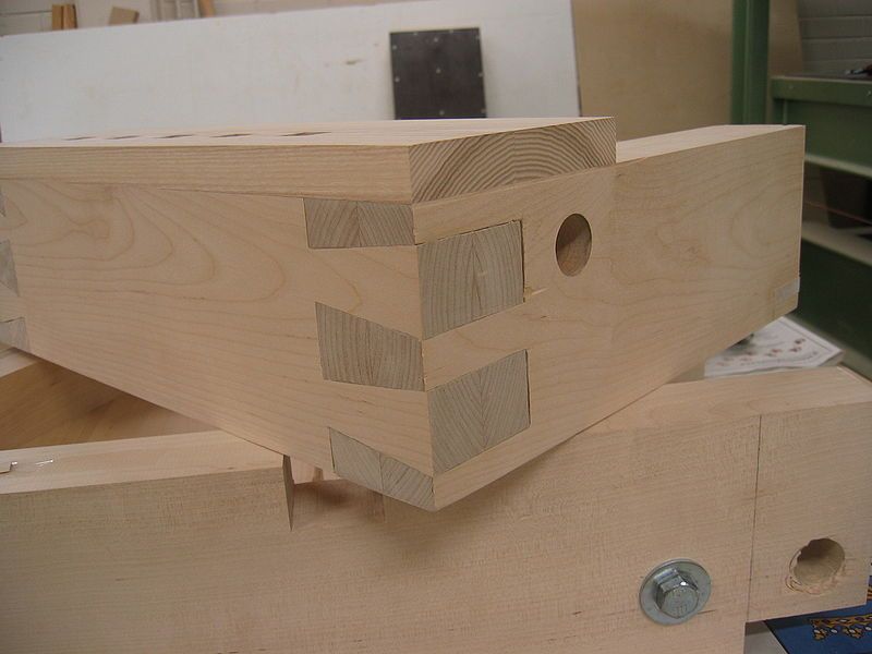 File:Finished dovetail.jpg