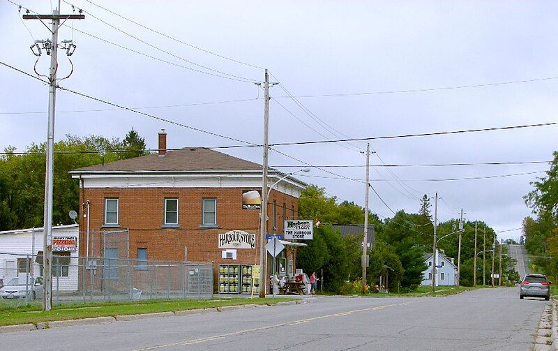 File:Fitzroy Harbour ON.JPG