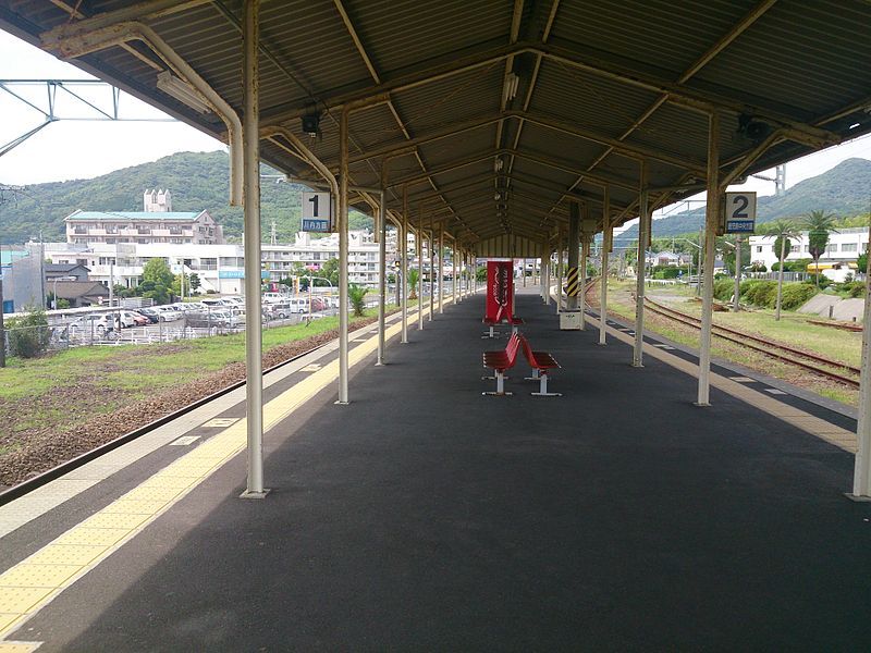 File:Kushikino Station3.jpg