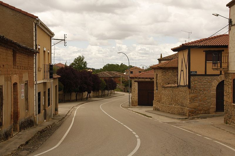 File:La aguilera01.jpg