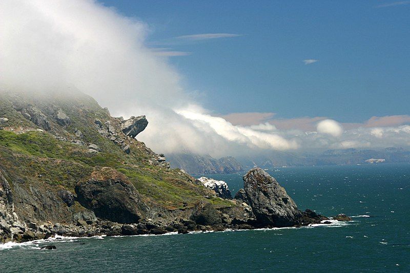 File:Mt. Tam coastline.jpg