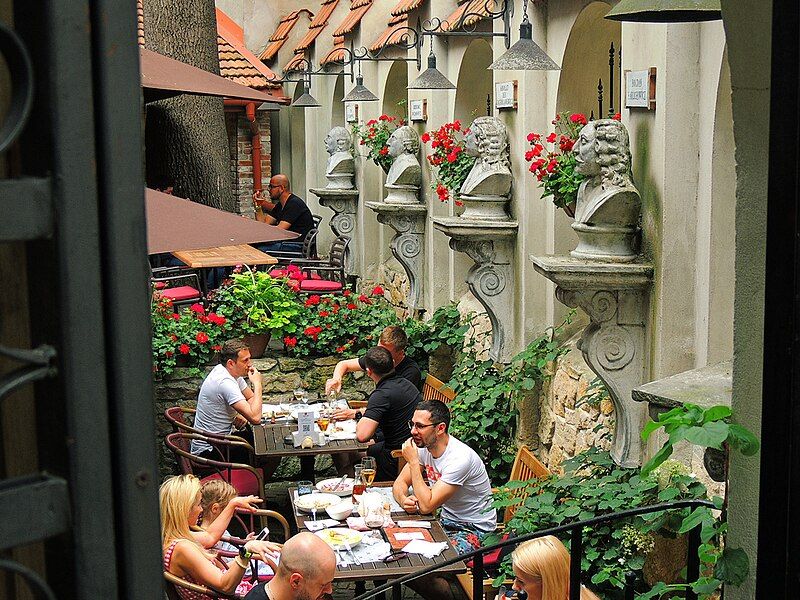 File:PeopleRestaurantLviv2019-2.jpg