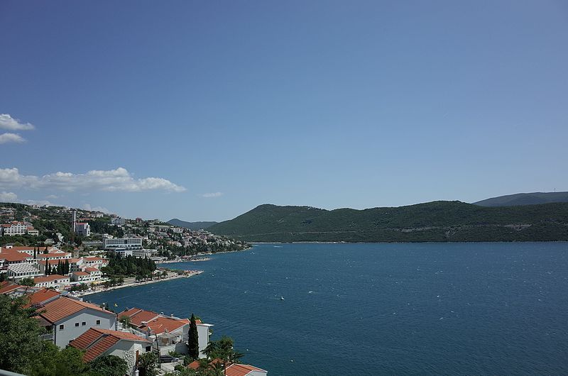 File:R0000460 Neum.jpg