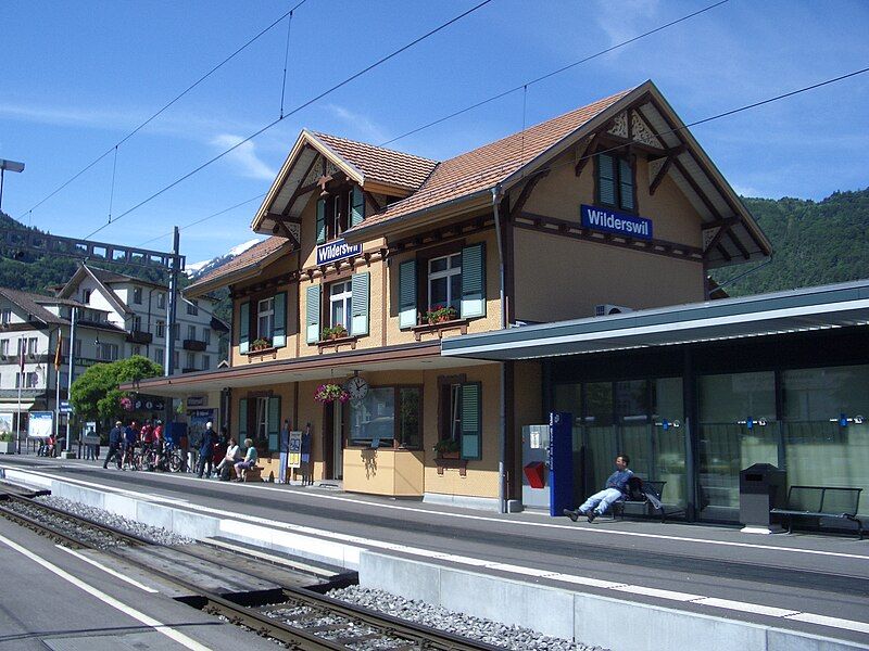 File:WilderswilStation.JPG