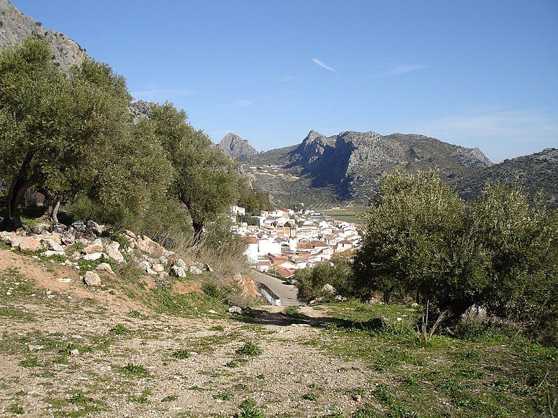 File:Benaoján.jpg