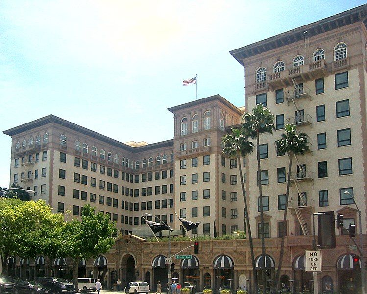 File:BeverlyWilshire01.jpg