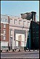 Richard Haas' trompe l'oeil mural "Arcade" with the actual bridge in background in 1981.