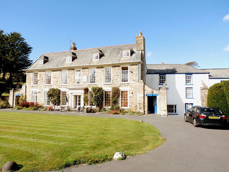 File:BucklandHouse Braunton Devon.JPG